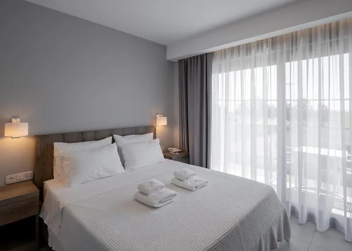 Golden Olympus Aparthotel